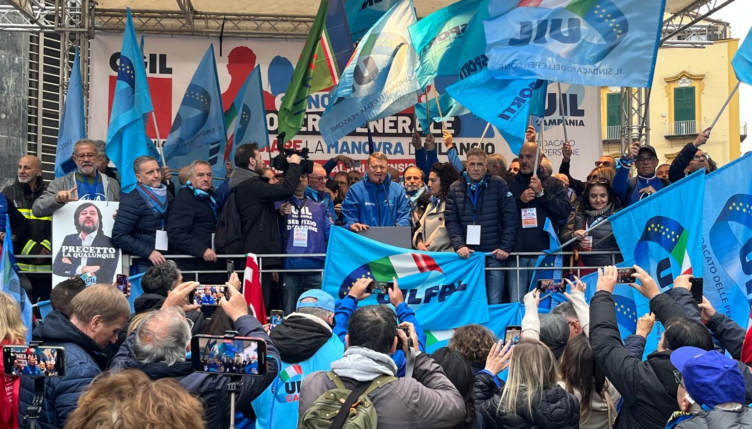 Uil e Cgil: adesione oltre il 70% e piazze piene in tutta Italia